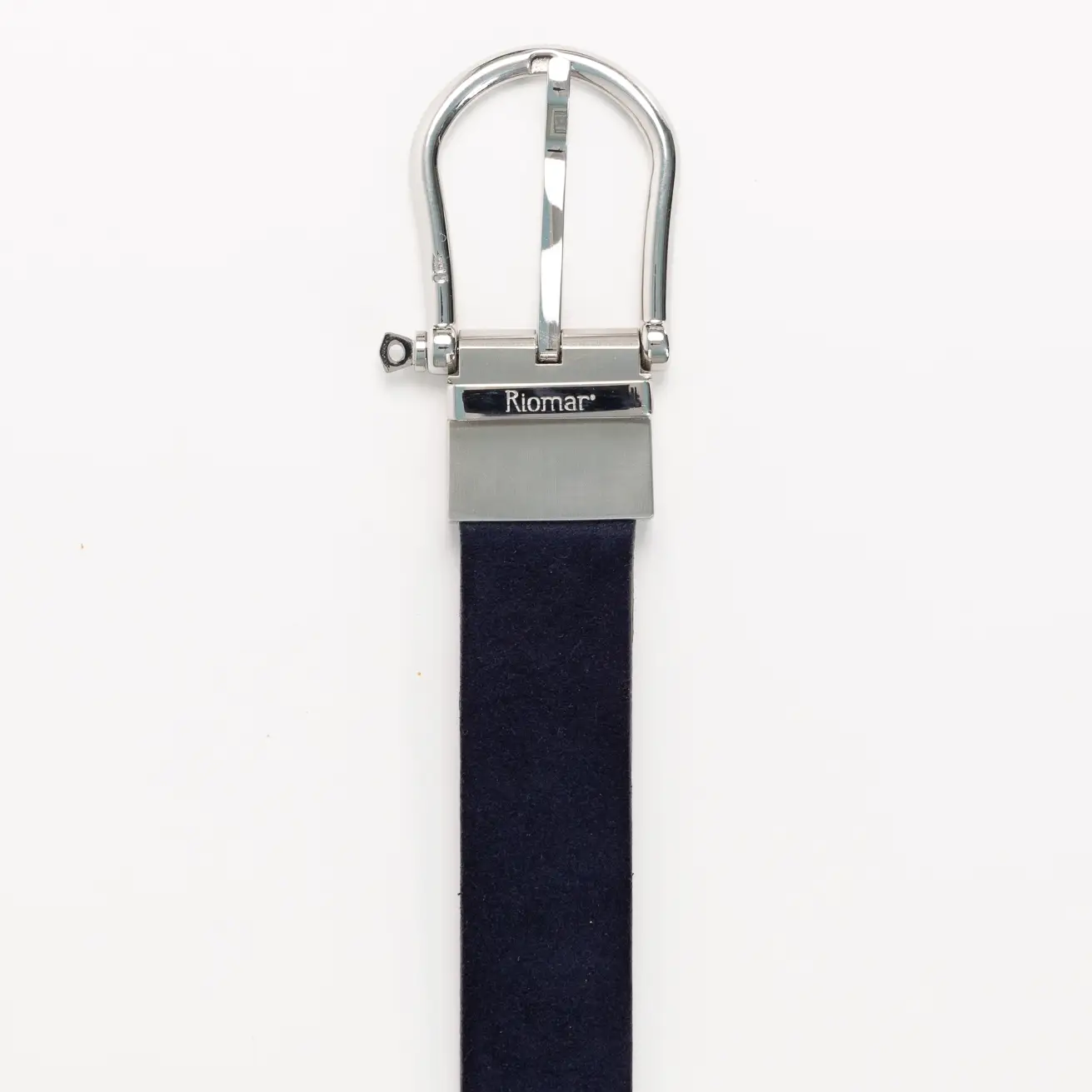 Riomar Reversible Belt: Stingray Grey / Navy Suede - Image 6