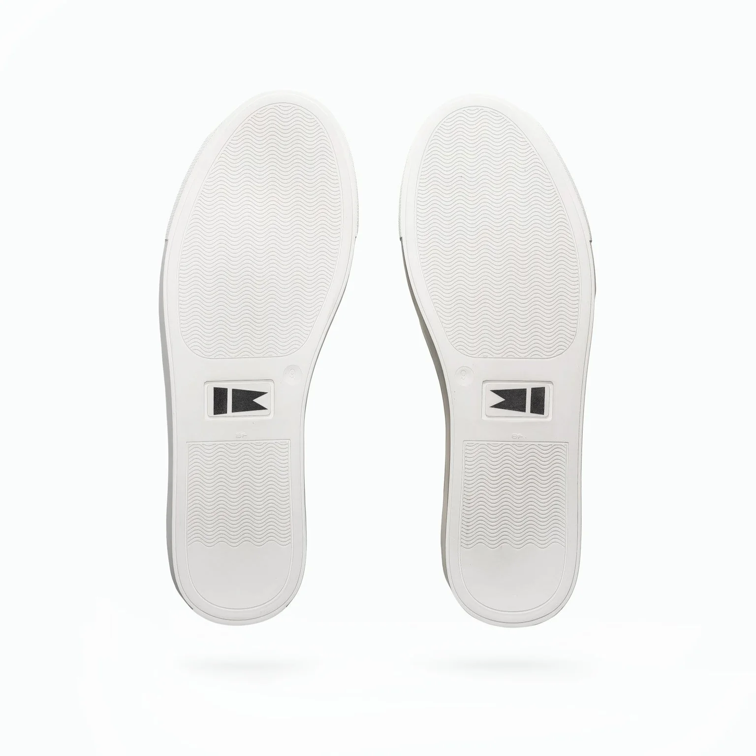 The Midnight - Rover - Image 5